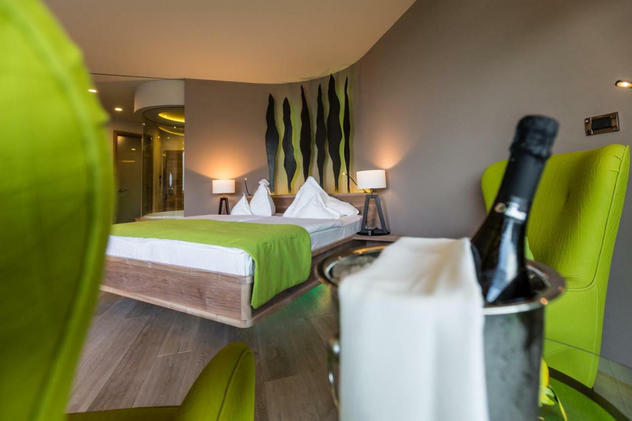 Spa & Relax Hotel Erika Тироло Экстерьер фото